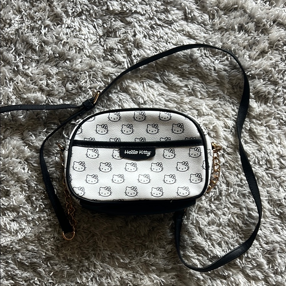 Hello Kitty Black and White Crossbody Bag